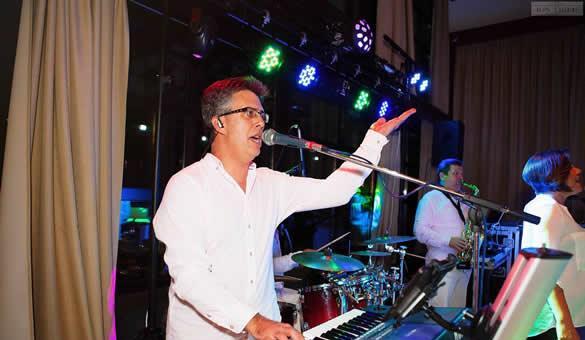 FORMATIE NUNTA ZEEN BAND