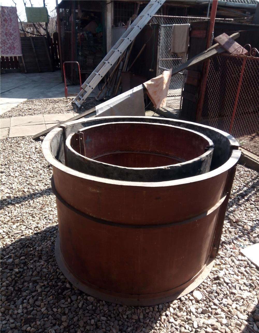 Forme pentru turnat tuburi de fantana