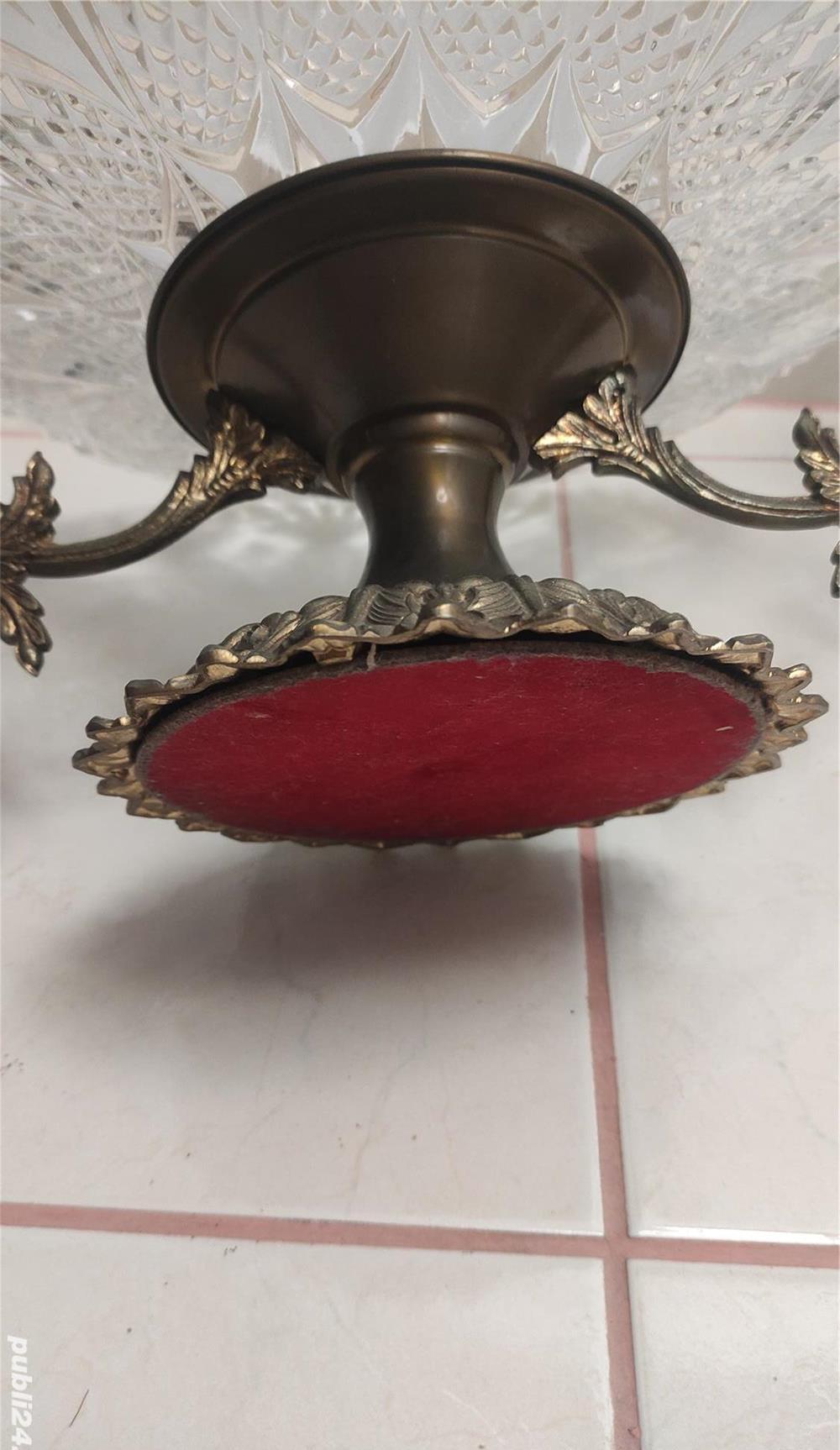 Fructiera foarte veche și decorativă cu cristal și dragoni de metal