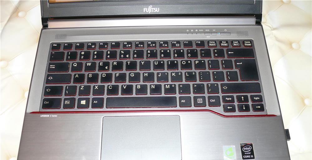 Fujitsu Siemens Lifebook E744 I5 gen 4 , 8 gb ram (max 16 gb) 14 inch wifi+ slot 3g/4g sim