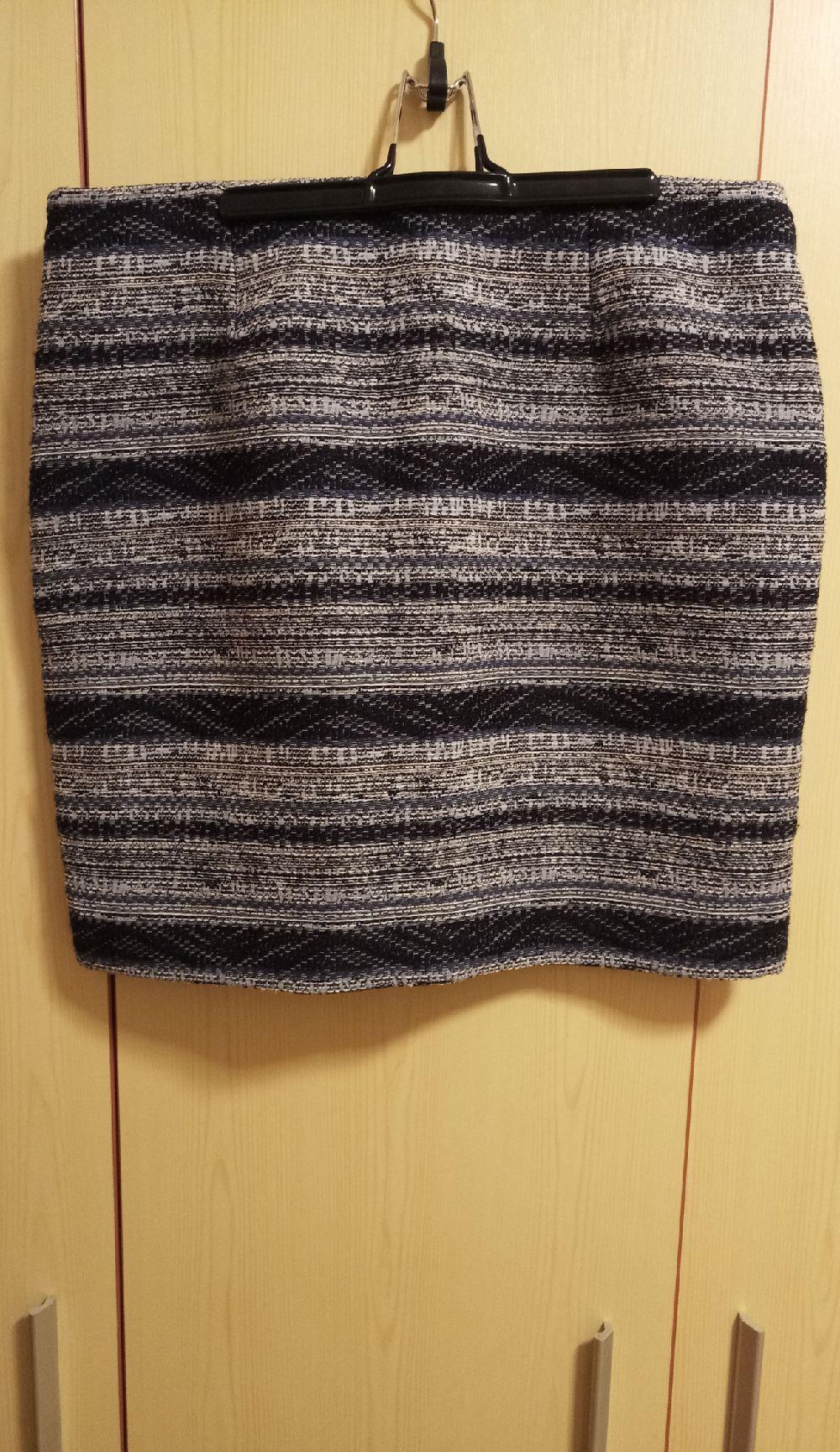 Fusta cu dublura- Caroll Paris,marime 42 - Franta.
