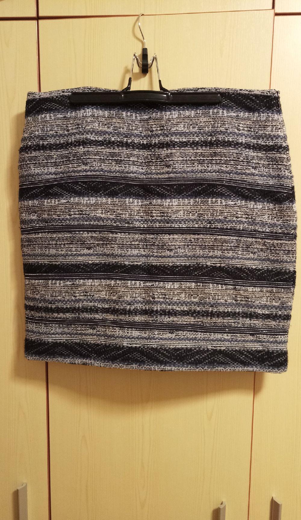 Fusta cu dublura- Caroll Paris,marime 42 - Franta.