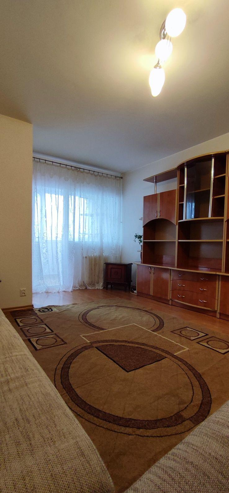 Garsoniera cartier Berceni de inchiriat .