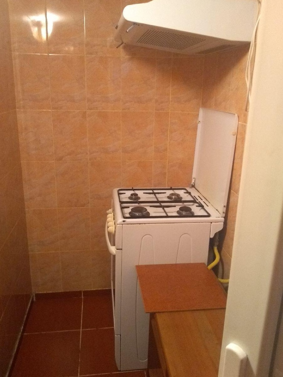 Garsoniera casa 1100 ron utilitati incluse in pret