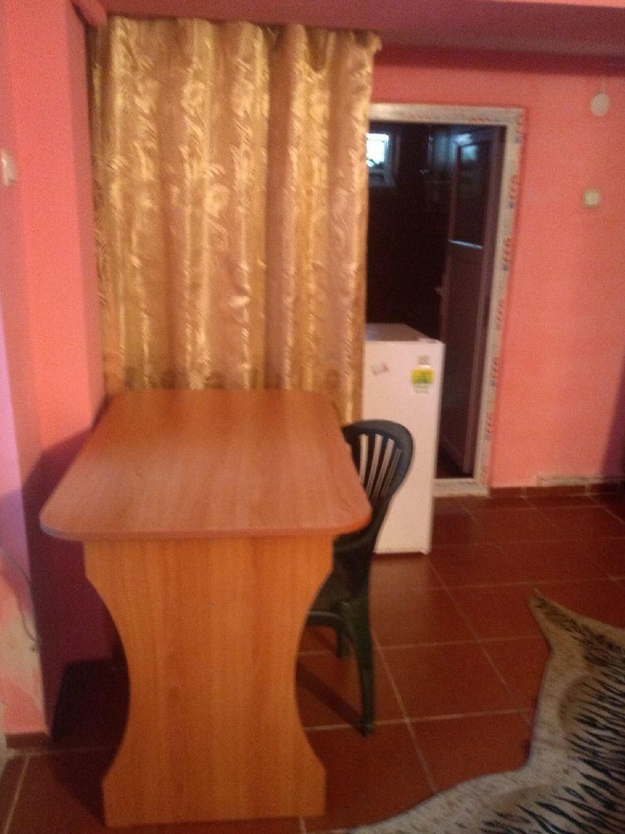 Garsoniera casa 1100 ron utilitati incluse in pret