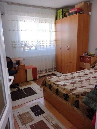 Garsoniera cf 1 Brosteni mobilata și utilata