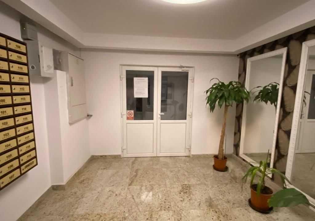 garsoniera de inchiriat bld 1 Decembrie