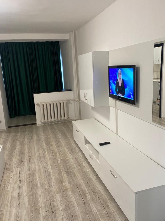 garsoniera de inchiriat regim hotelier