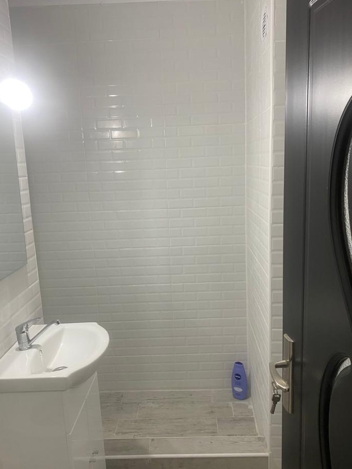 garsoniera de inchiriat regim hotelier