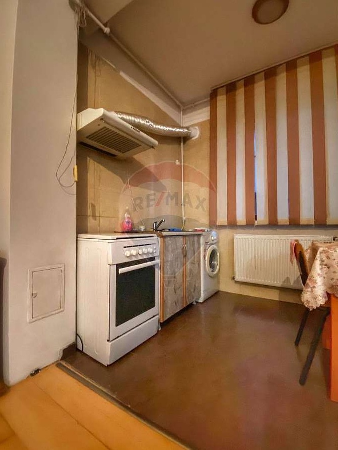 Garsoniera de vânzare în cartierul Brancusi
