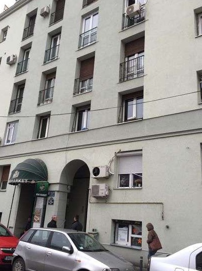 Garsoniera dubla 42mp utili vis a vis de TNB(20metri)