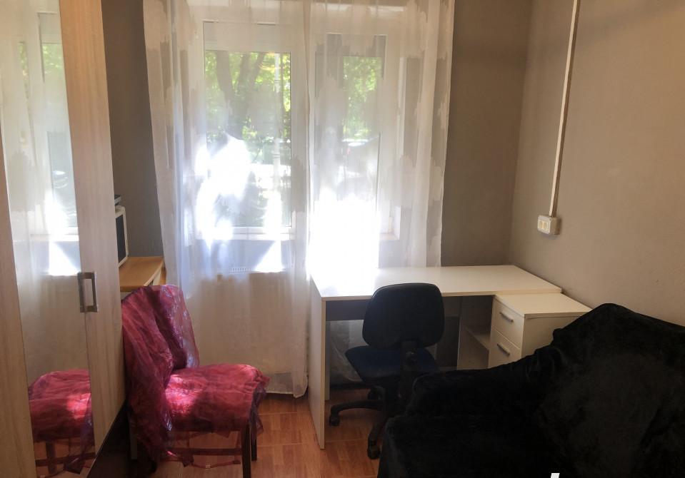 Garsoniera in Complexul Studentesc, parter, vis-a-vis de abator