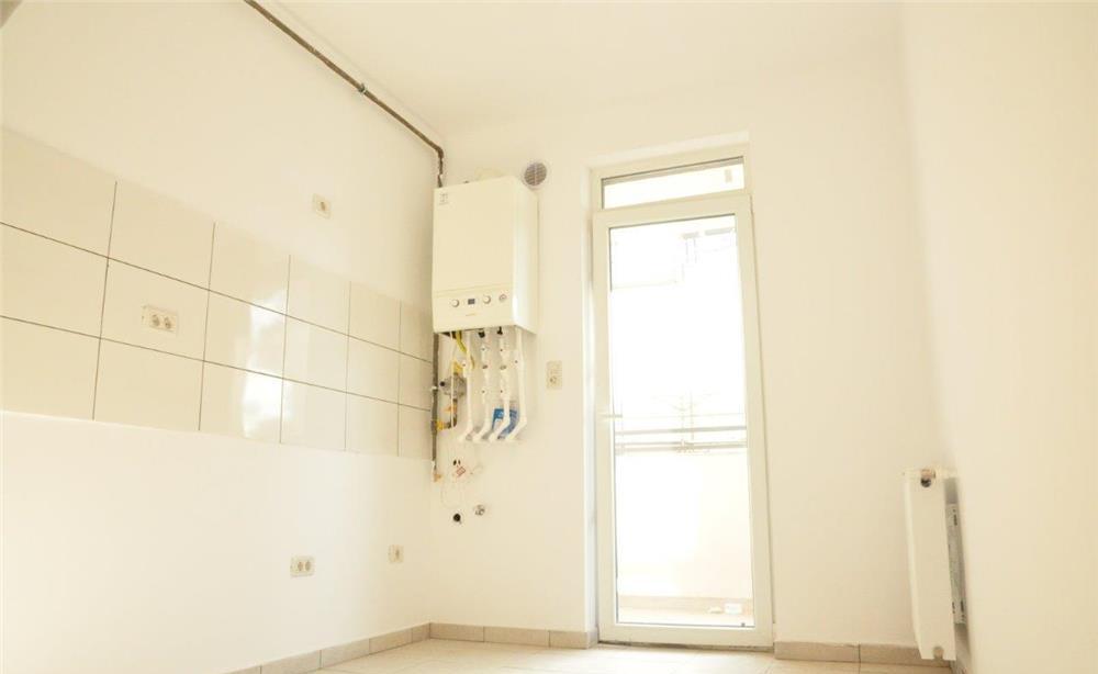Garsoniera langa metrou Berceni, Bloc Finalizat, Mutare Imediata, Balcon Inchis!!!
