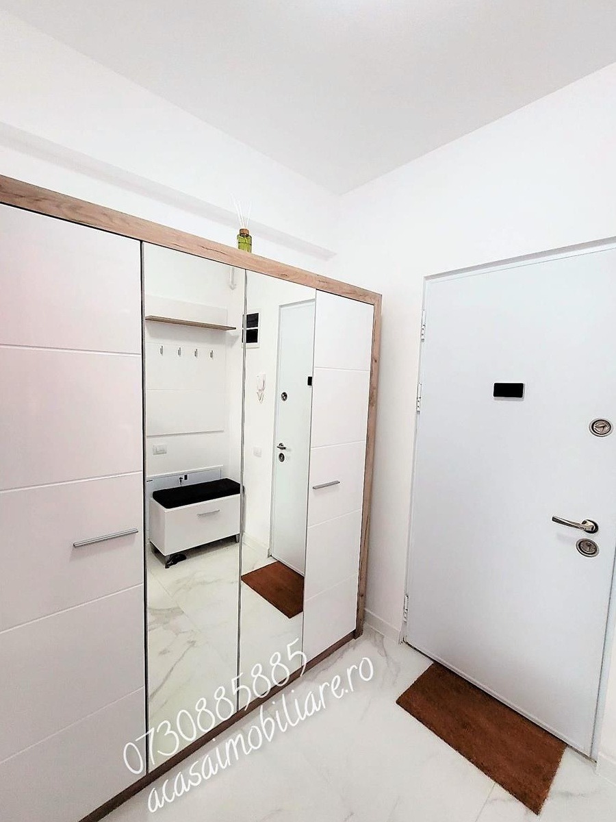 Garsoniera, noua, centrala, moderna, Metrou Politehnica, Bld Iuliu Maniu 6R