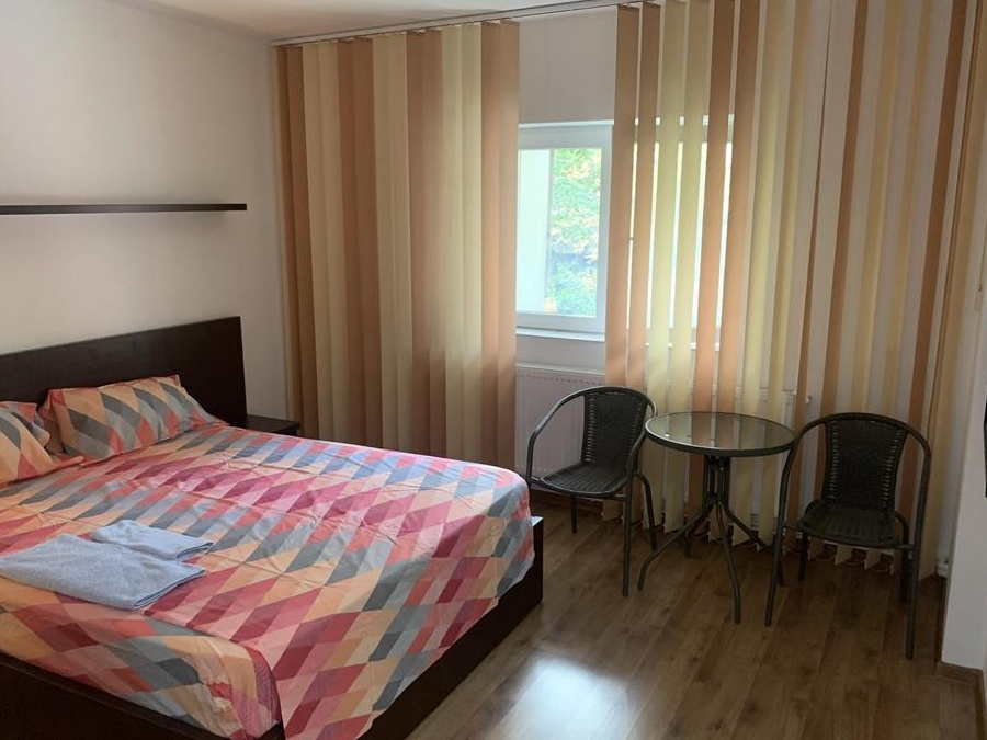 Garsoniera regim hotelier 150