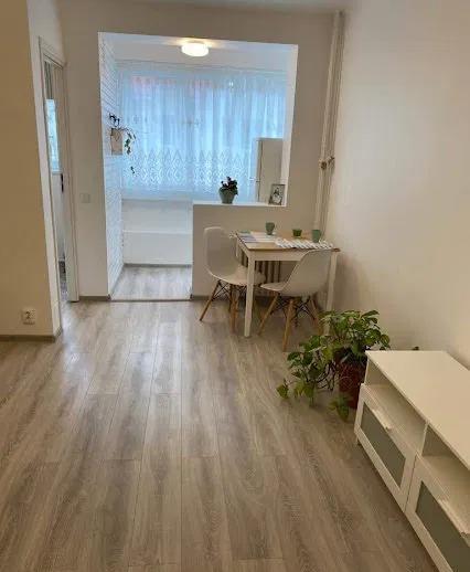 garsoniera titan-policlinica-modern-nou