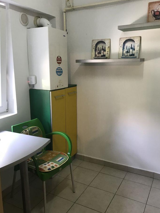garsoniera zona Romana cu centrala termica