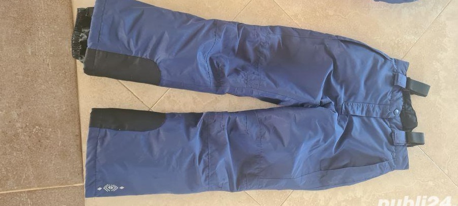 Geaca de schi cu pantaloni