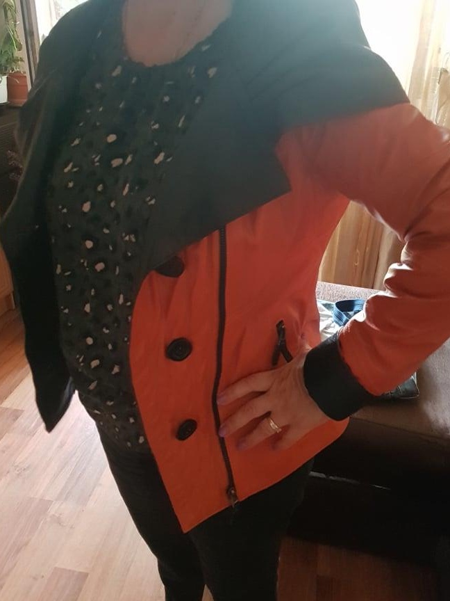 Geaca piele cu gluga