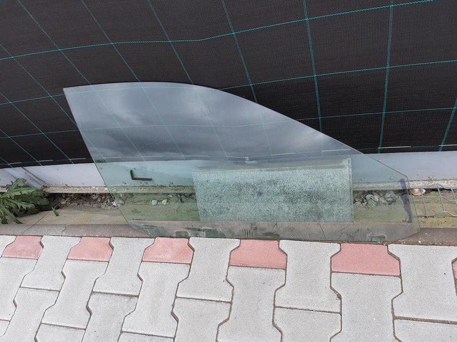 Geamuri față Audi A4 B5