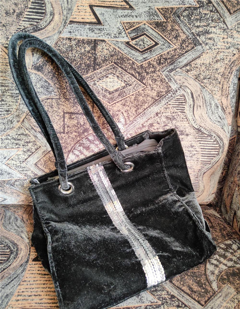 Geanta Catifea Neagra (Noua fara eticheta)