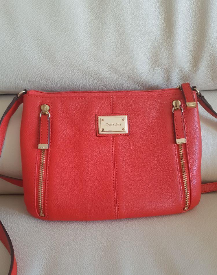 Geanta poseta crossbody Calvin Klein originala de piele