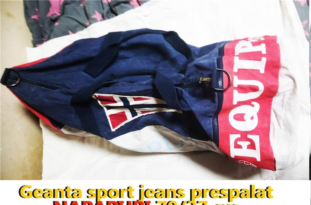 Geanta sport NAPAPIJRI