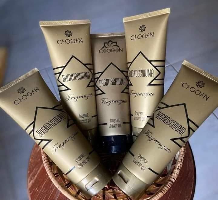 Gel de duș, Cremă de corp, Ulei de piele, Cristale lichide păr. Toate CU PARFUM  7,50