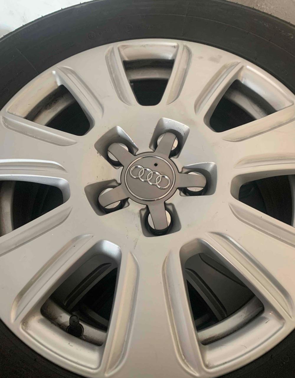 Genti Audi Q3