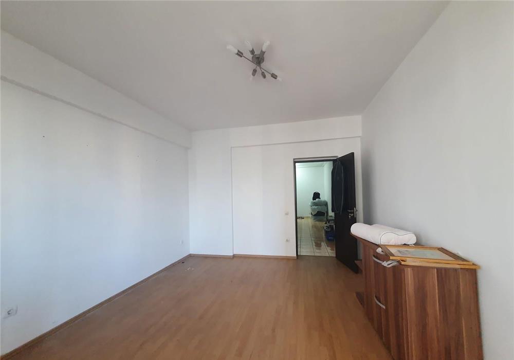 Ghencea - Cartierul Latin, vanzare apartament 3 camere