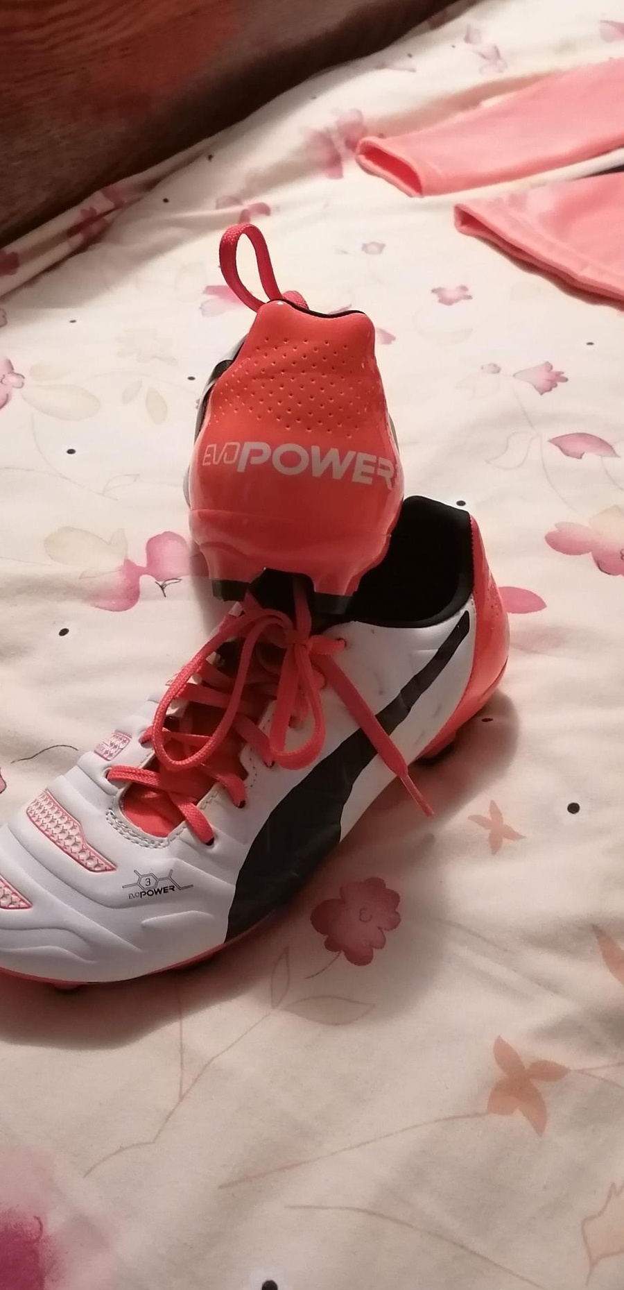 Ghete fotbal PUMA pentru copii