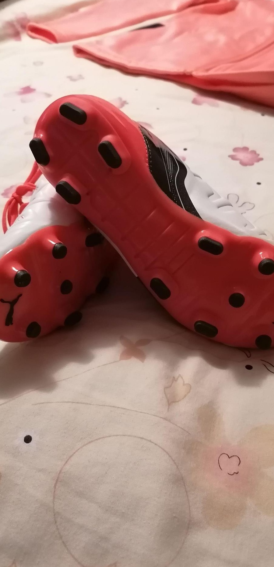 Ghete fotbal PUMA pentru copii