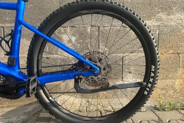 GIANT 29 marimea M- BICICLETA ELECTRICA- Dropper