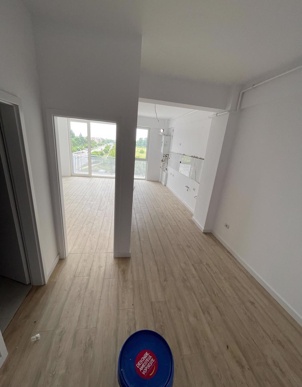 Giroc-Eso, bloc cu lift, 1, 2 si 3 camere, comision 0%