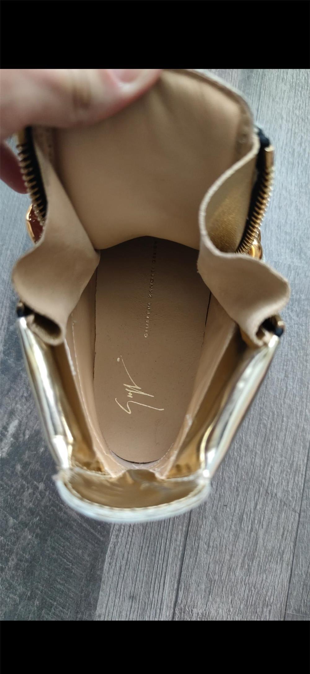 Giuseppe Zanotti