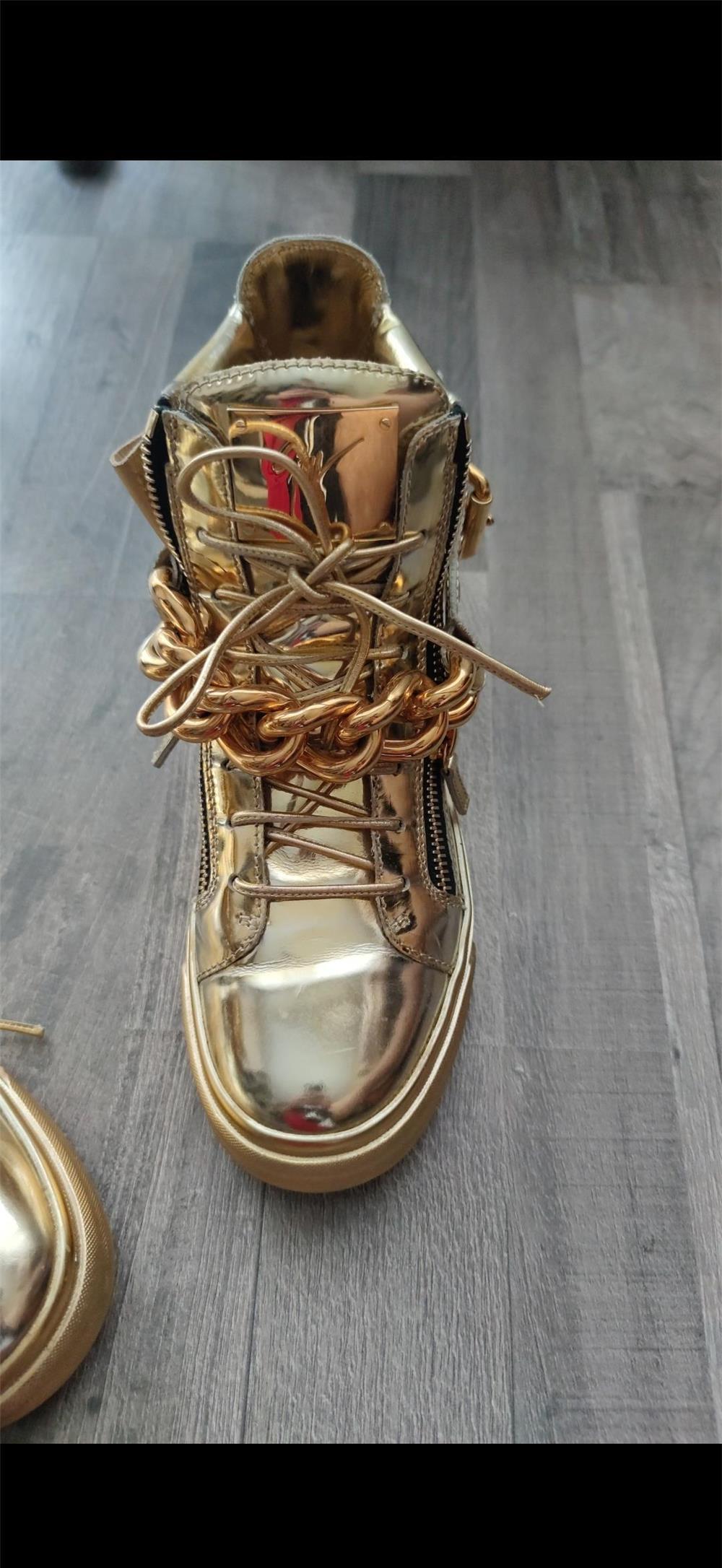 Giuseppe Zanotti