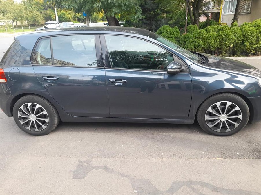 Golf6 2010 1.6 diesel distributia schimbata plus arcuri și amortizoare,,bucse