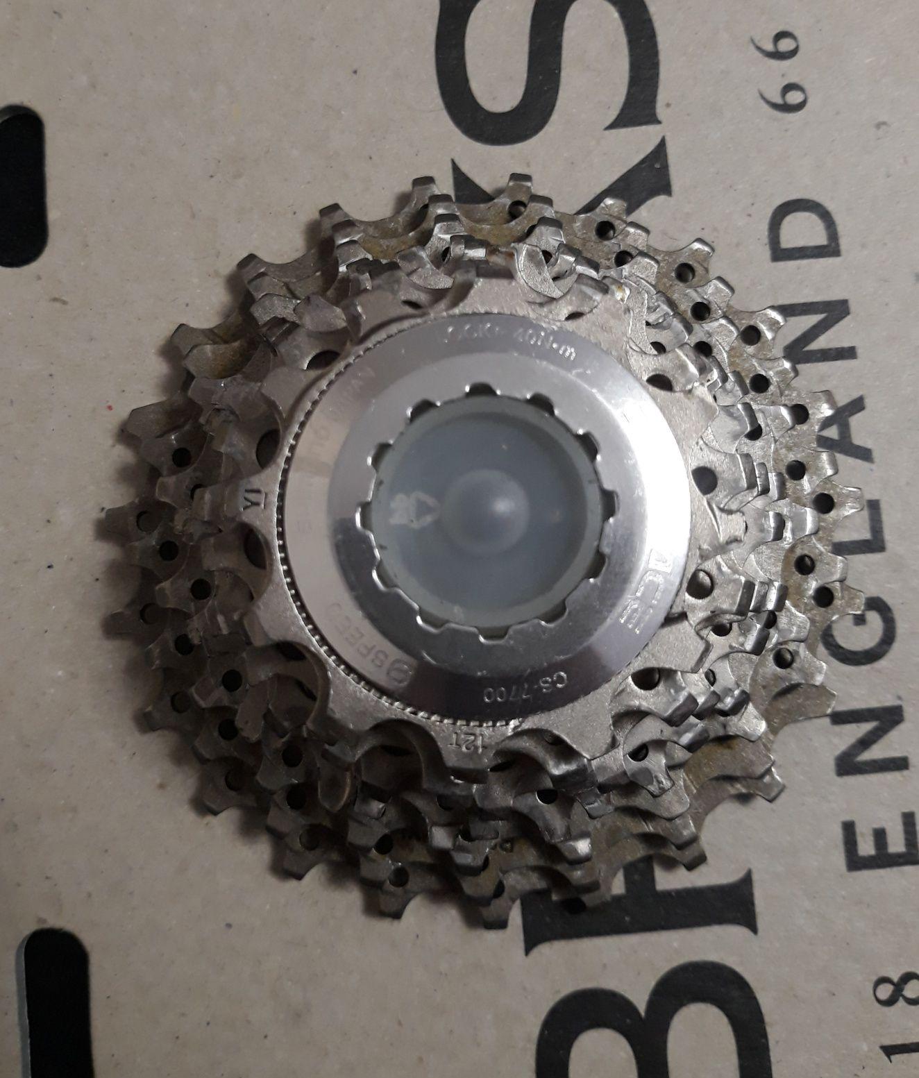 Grup caseta pinioane 9 viteze Dura Ace seria CS 7700