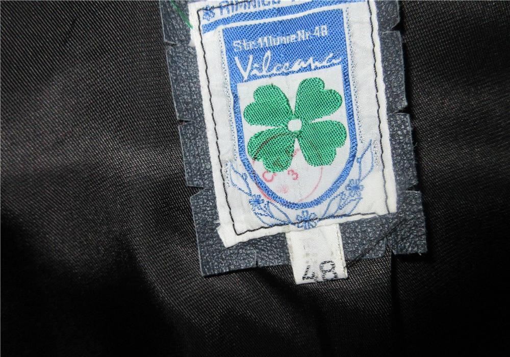 Haina de piele pentru barbati