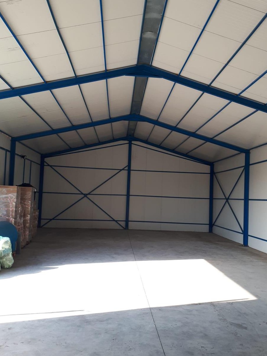 Hala 200 mp, in RECEA, langa Baia Mare de inchiriat, sau de vanzare.