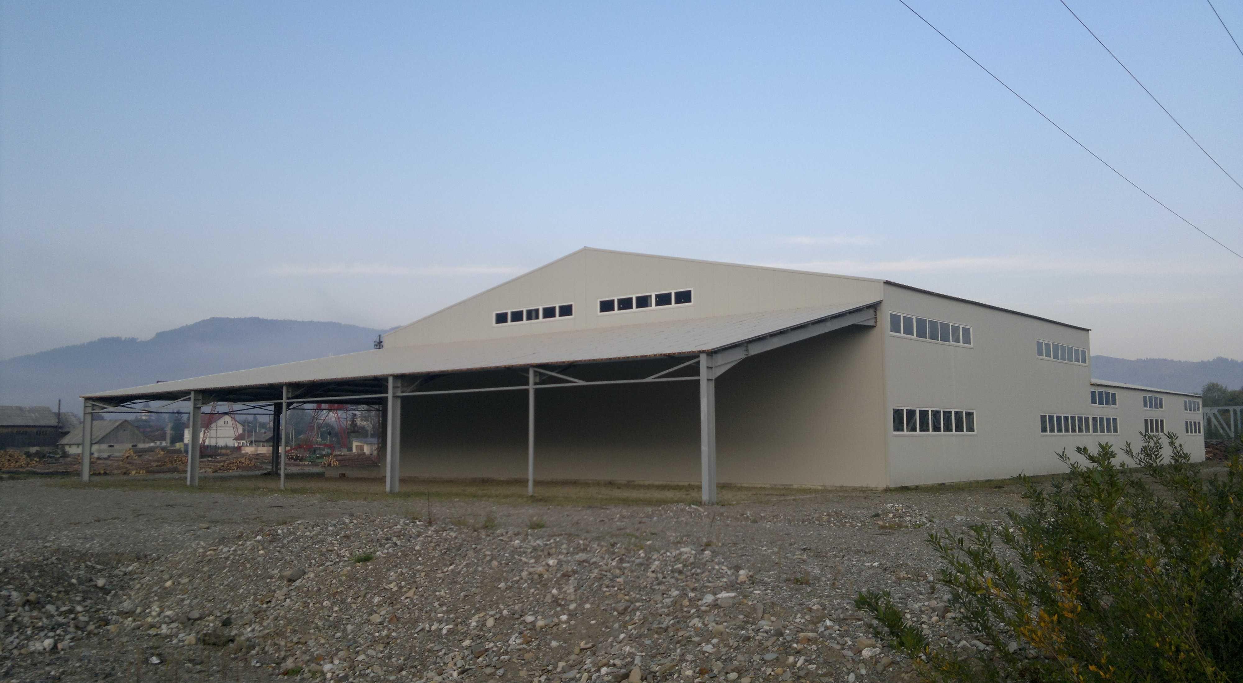Hala metalica industriala la cheie, NOUA - 4084 mp . Comuna VAMA , SV