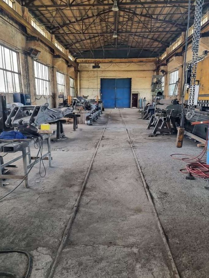 Hala productie 800 mp si 4200 mp teren localitatea Lechinta