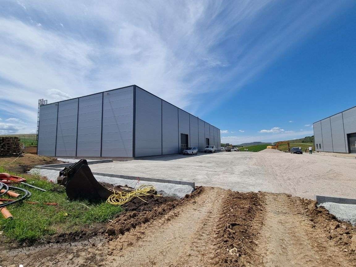 Hale moderne cu servicii complete în zona industrială Baciu