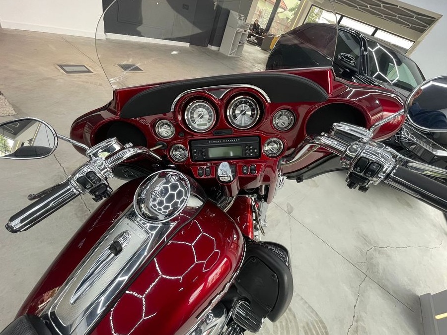 Harley-Davidson FLH Electra Glide