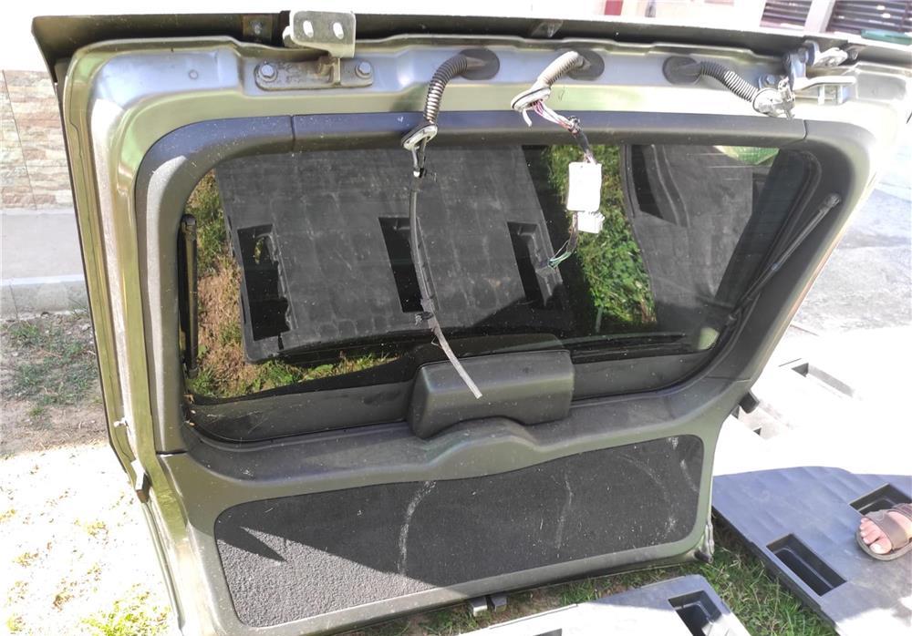 Hayon , bara fata , bara spate , aripa stanga, Range Rover sport 2008