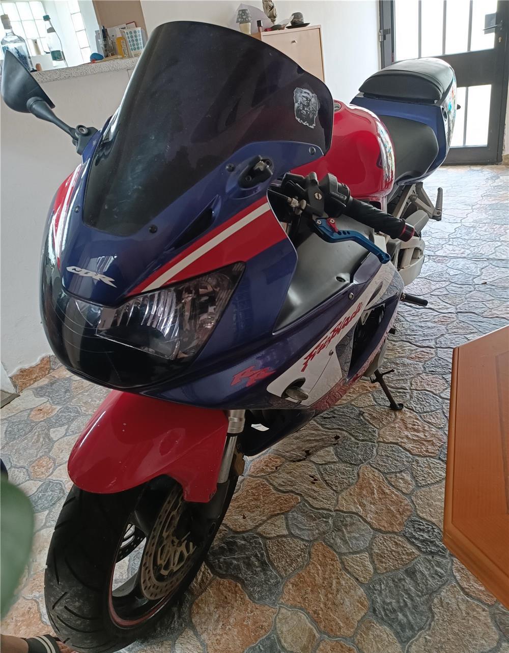 Honda CBR 929 RR FireBlade defect