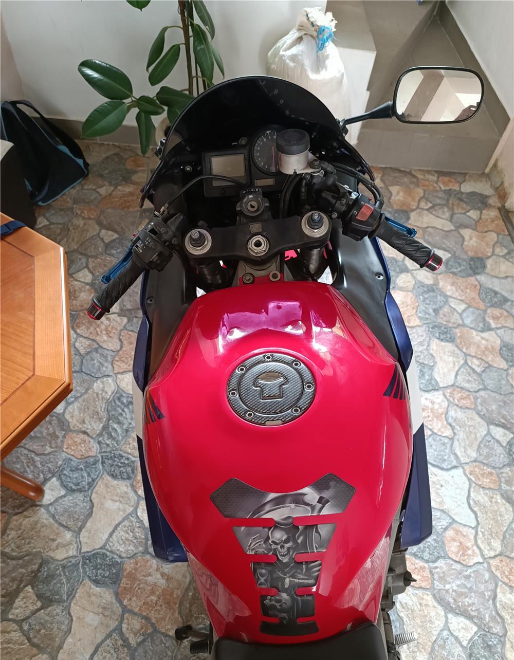 Honda CBR 929 RR FireBlade defect