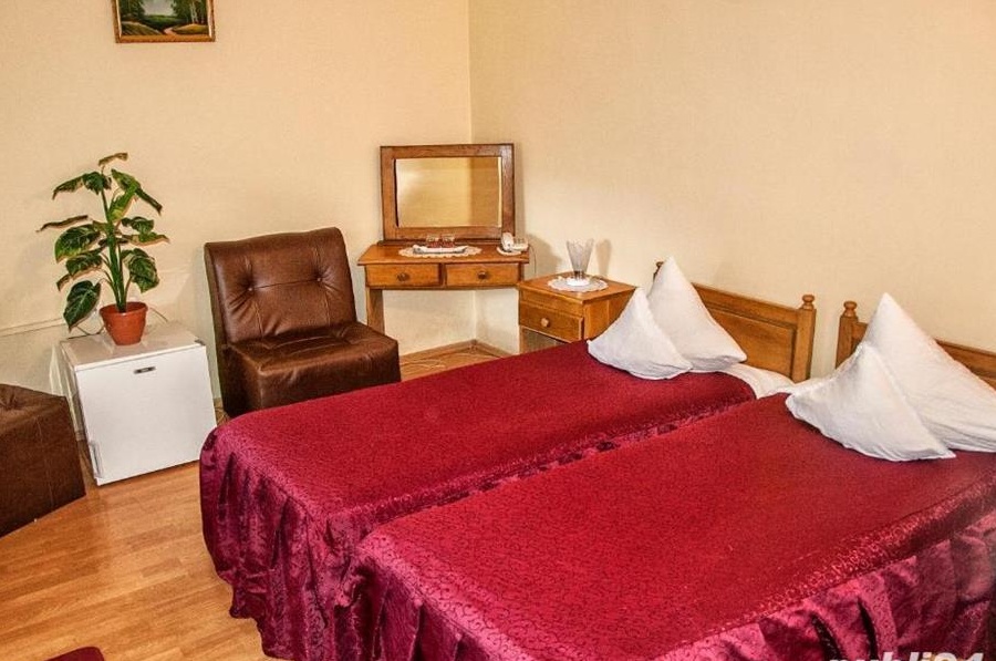 Hotel 3 Stele de Vanzare Sighetu Marmatiei
