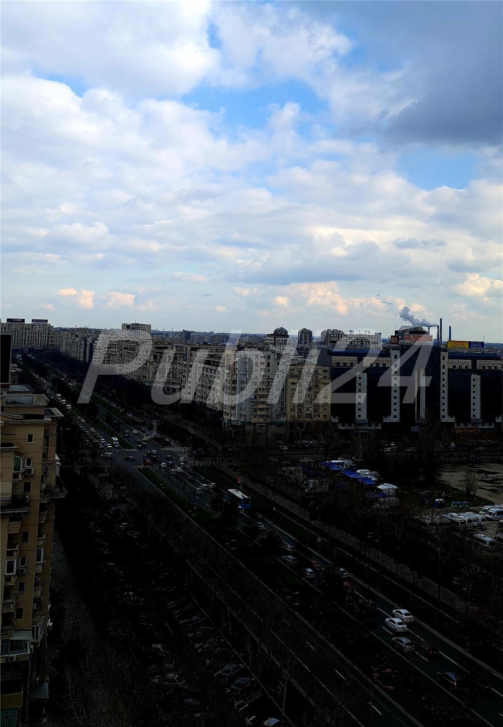 Hotel Union Plaza angajează cameristă 2500-3000