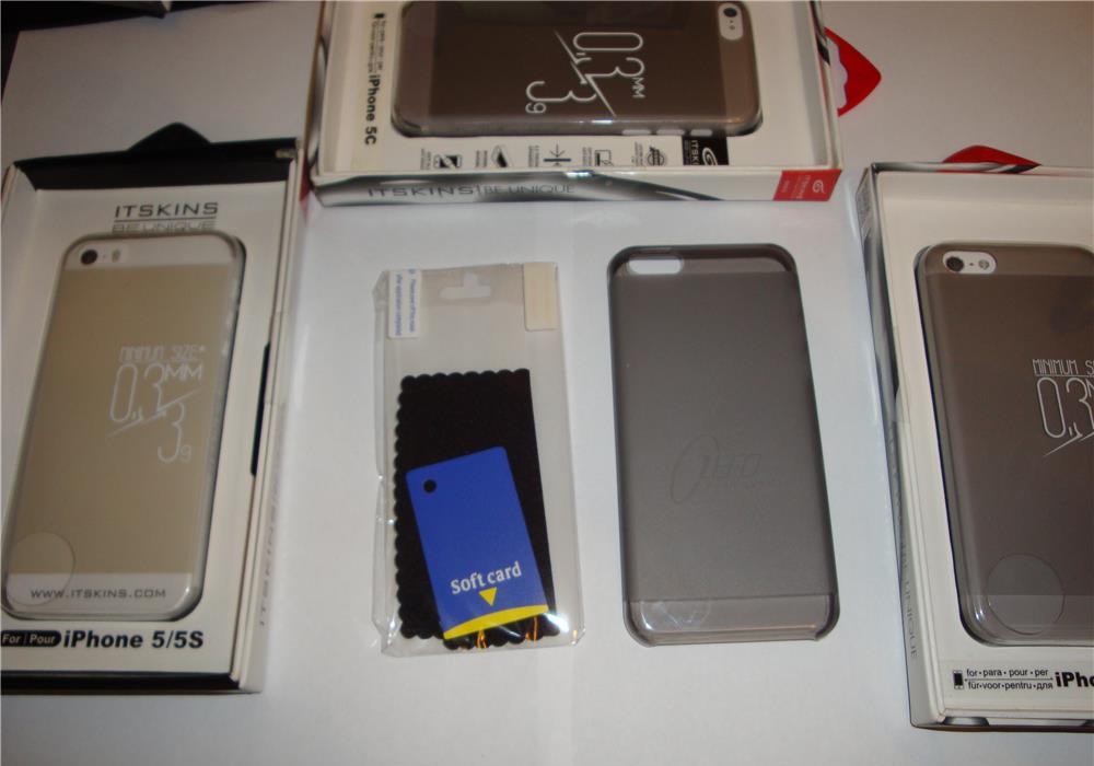 Husa telefon ITSKINS Fashionista zero BE.Unique folie iphone 5c 5/5S